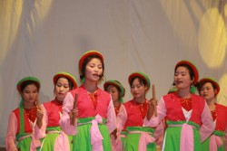 Kịch hát dân ca Nghệ Tĩnh : Ấm lên từ những gương mặt trẻ