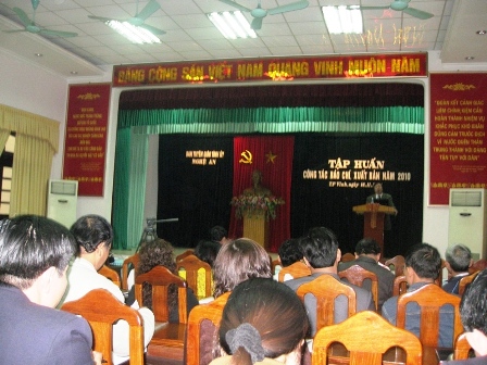 Tập huấn công tác báo chí, xuất bản năm 2010