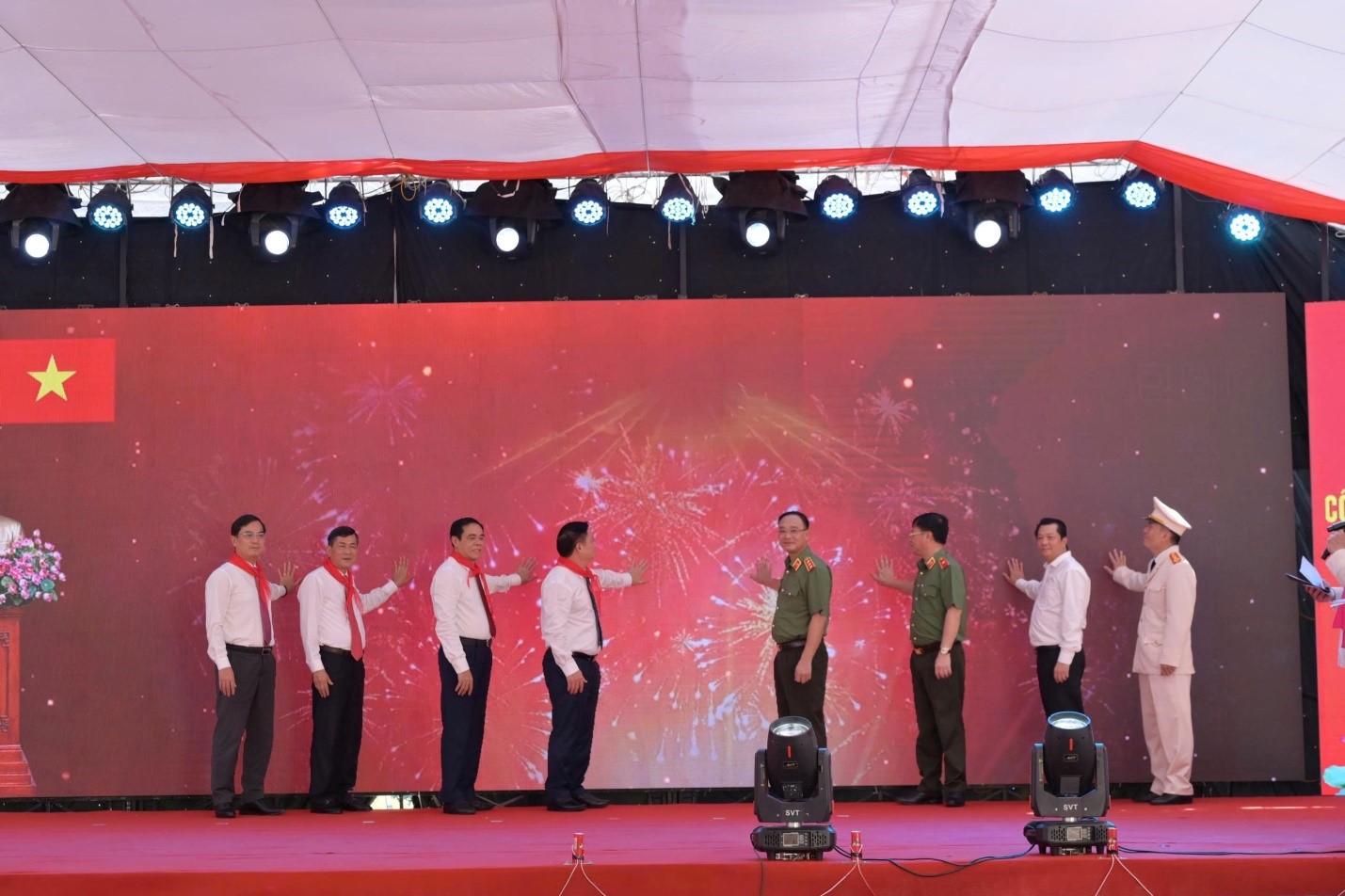 Thư viện tỉnh Nghệ An xây dựng không gian đọc tại Trường Văn hóa Công an nhân dân VI
