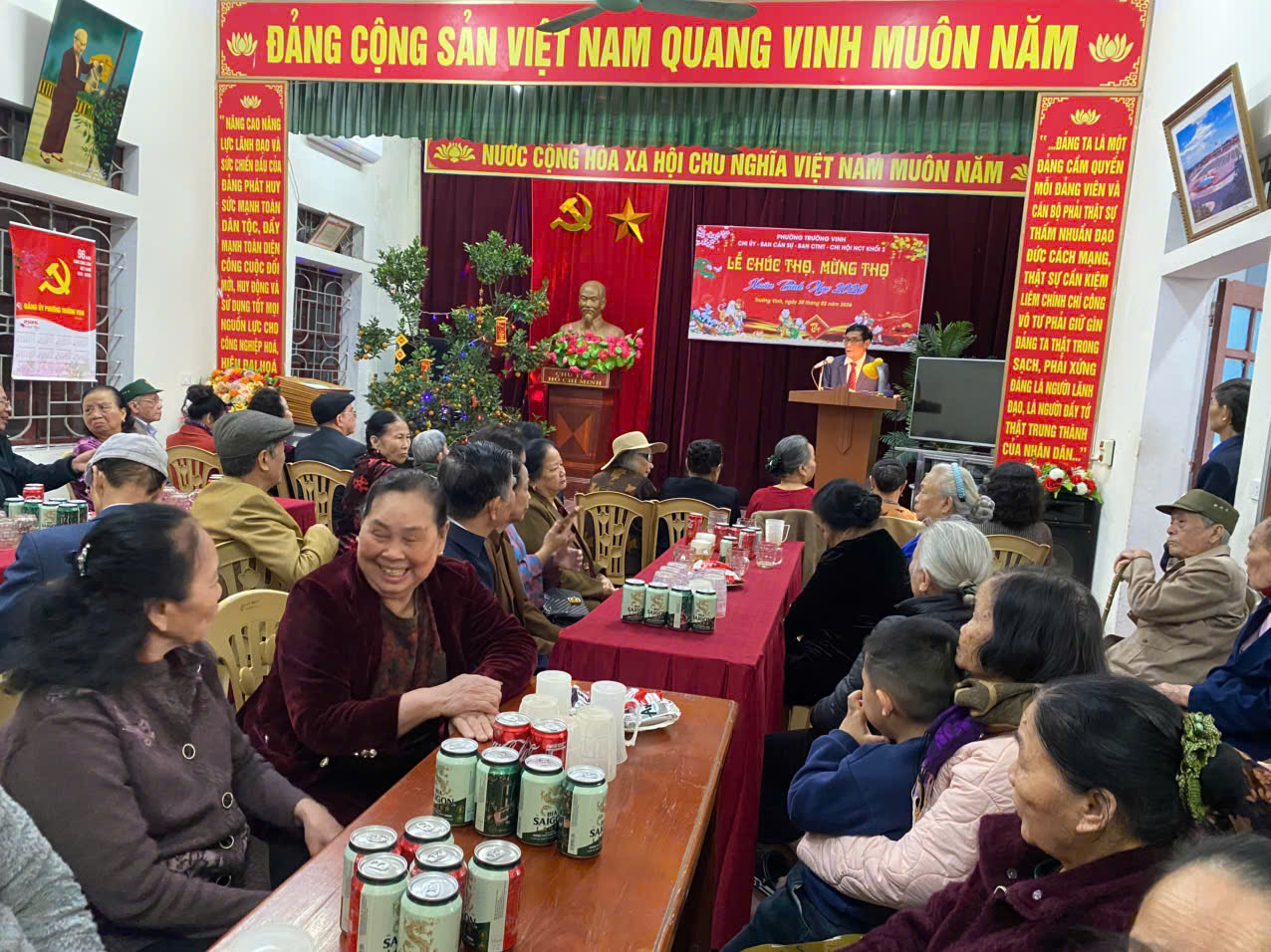 Trang trọng, ấm áp lễ Chúc thọ - Mừng thọ đầu Xuân