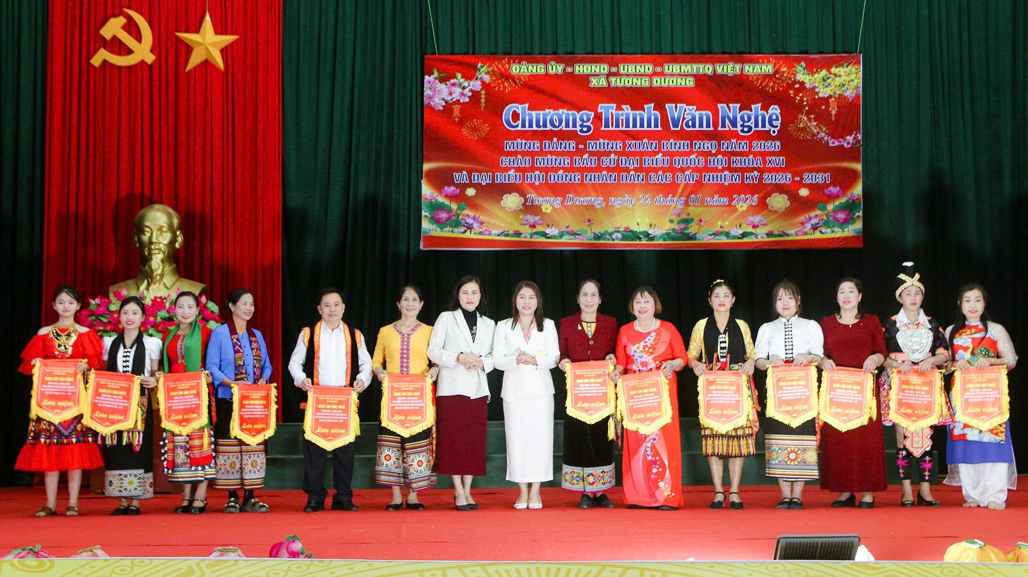 Sôi nổi chương trình giao lưu văn nghệ mừng Đảng, mừng Xuân Bính Ngọ 2026 tại xã Tương Dương