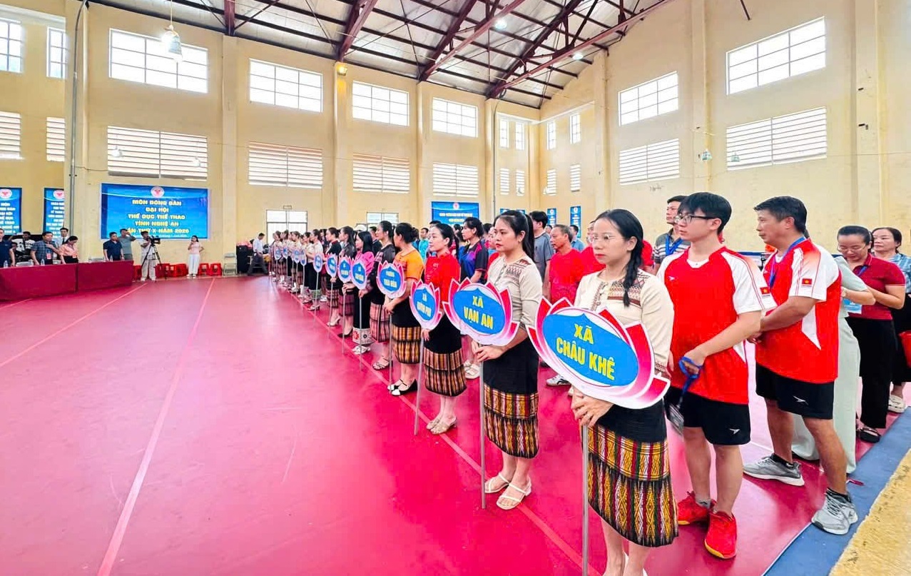 Hơn 100 vận động viên tranh tài môn Bóng bàn Đại hội Thể dục Thể thao tỉnh Nghệ An lần thứ X