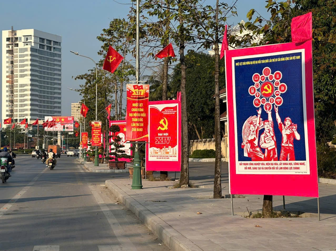 Nghệ An đẩy mạnh công tác tuyên truyền chào mừng Đại hội Đảng toàn quốc lần thứ XIV