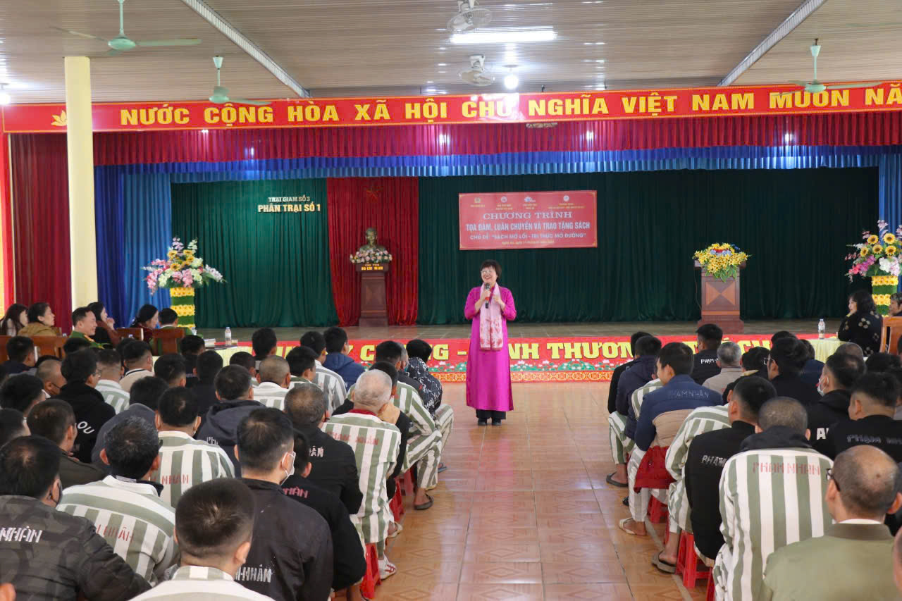 Thư viện Nghệ An tổ chức hoạt động chào xuân “Sách mở lối - trí thức mở đường”