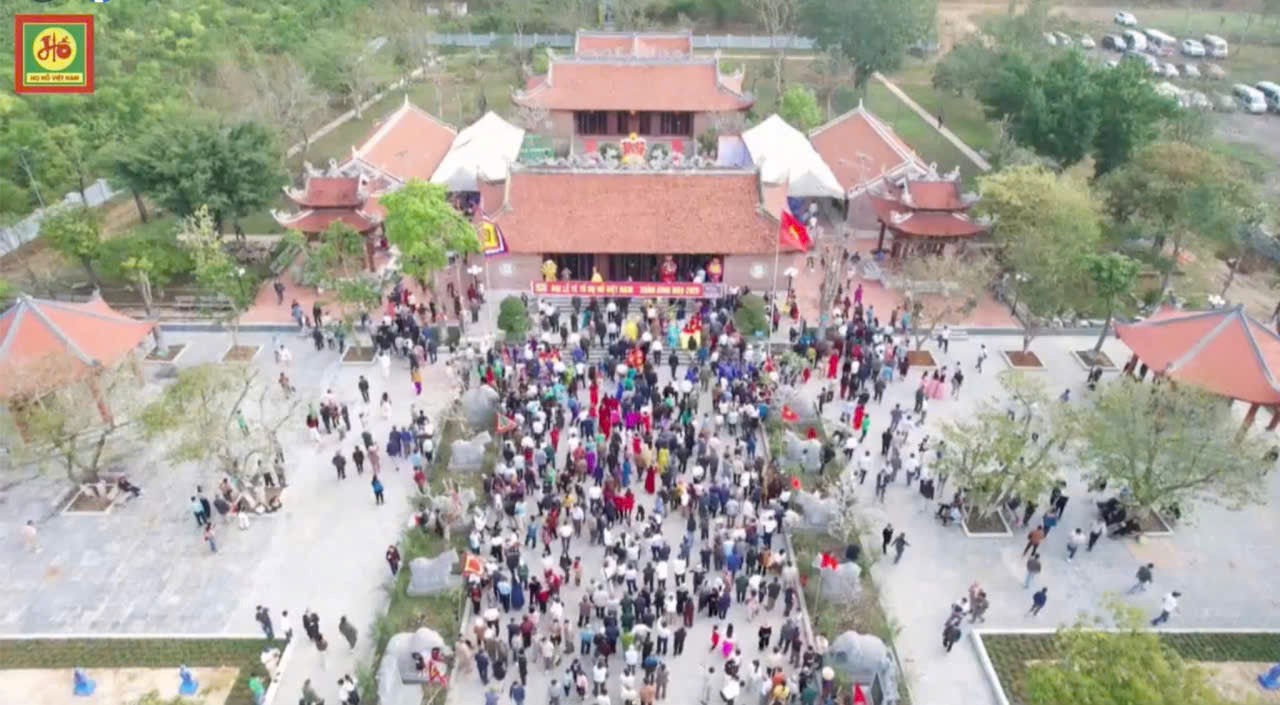 Trang trọng lễ tế tổ họ Hồ tại đền thờ Hồ Hưng Dật