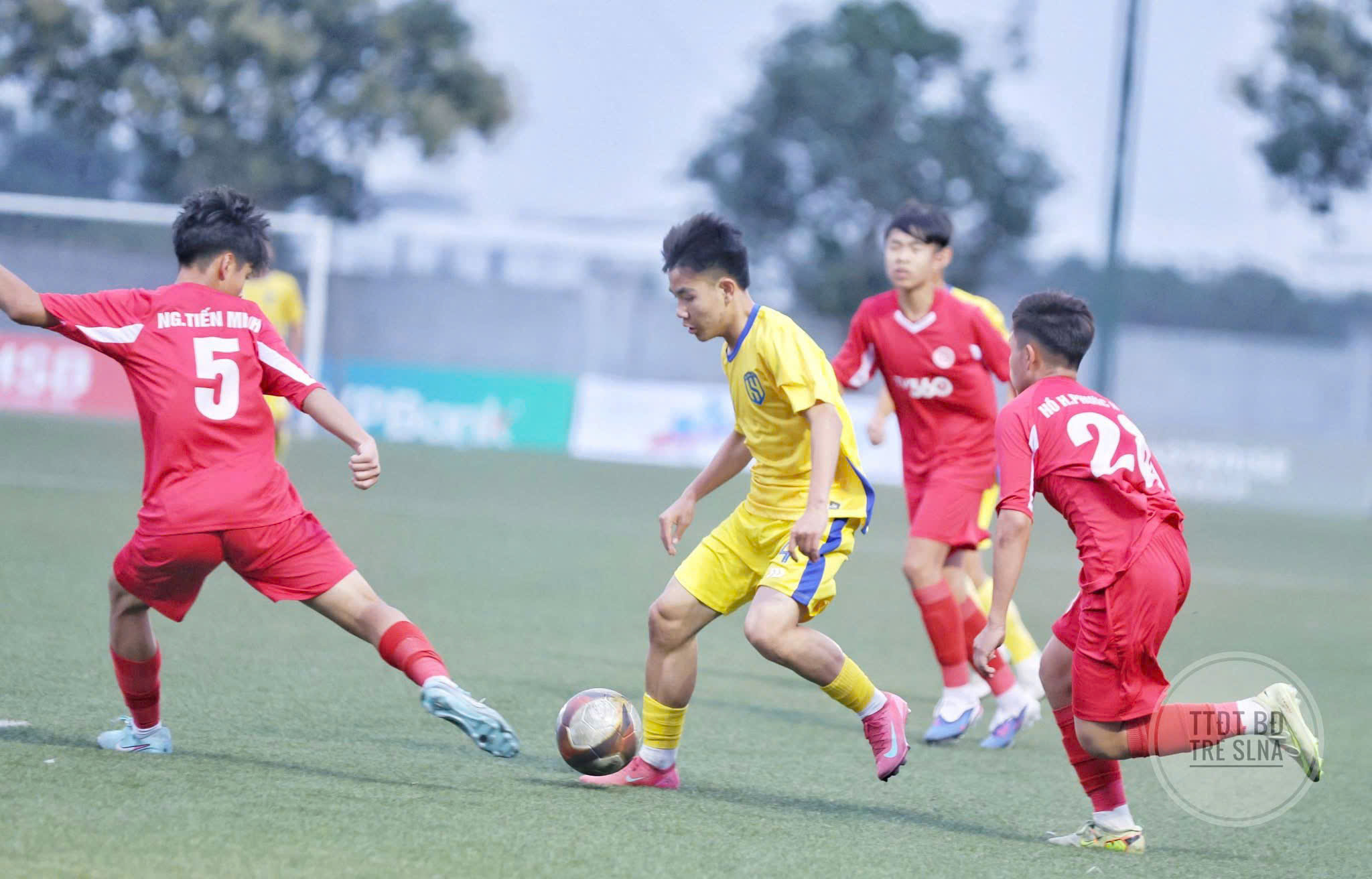 U15 Sông Lam Nghệ An I và II khép lại lượt đi vòng loại U15 Quốc gia 2026 với vị trí nhì bảng