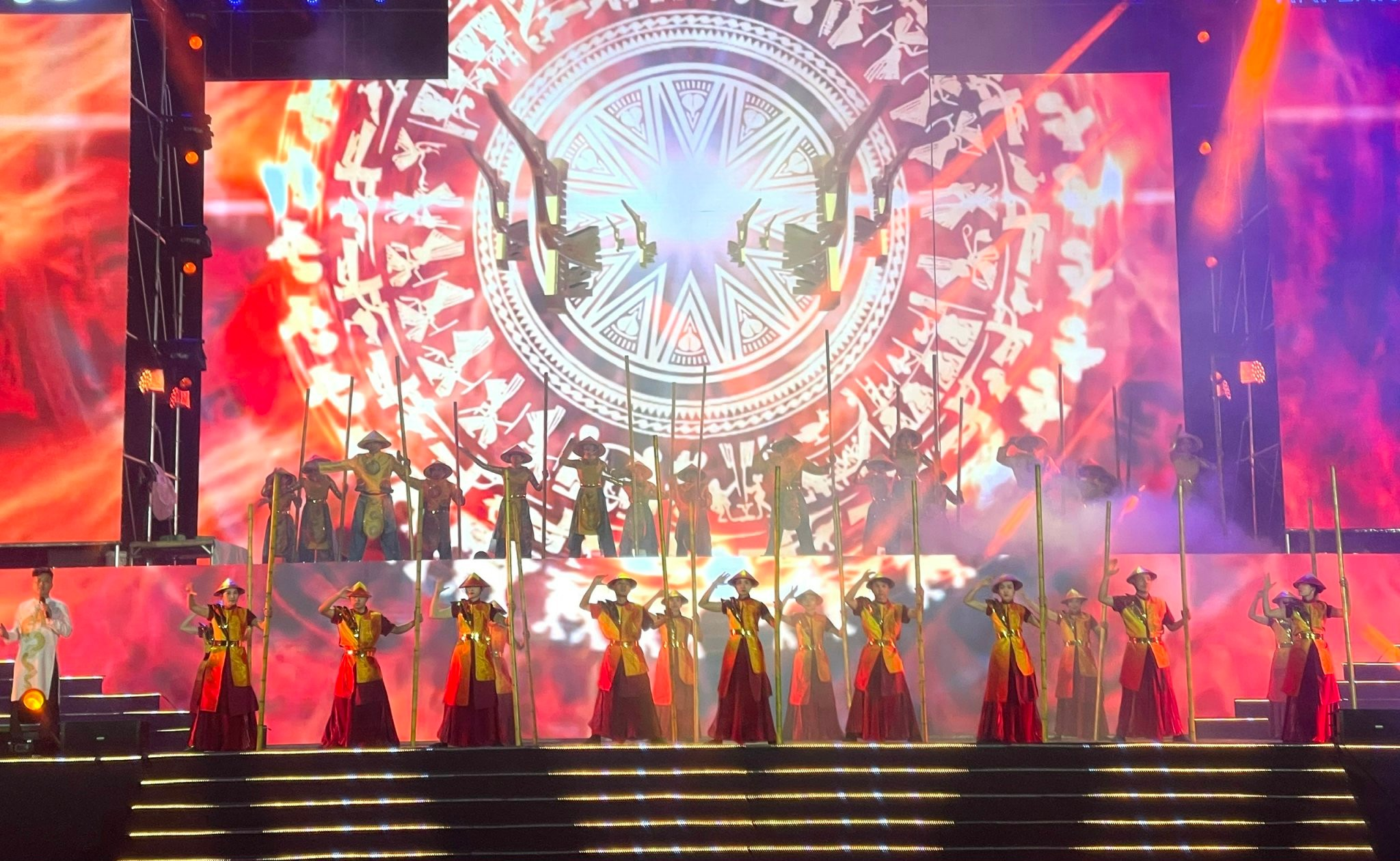 Tổng duyệt chương trình Countdown Chào năm mới 2026 - Hào khí sông Lam