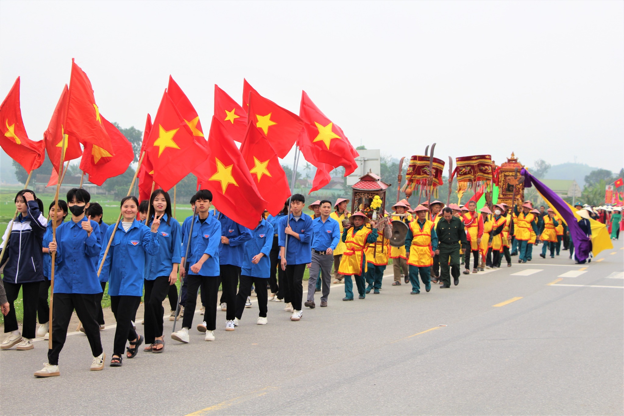 Thanh Chương tổ chức thành công lễ hội Đền Bạch Mã 2025