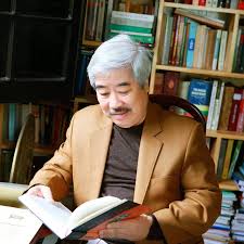 Lã Nguyên và phê bình kí hiệu học*