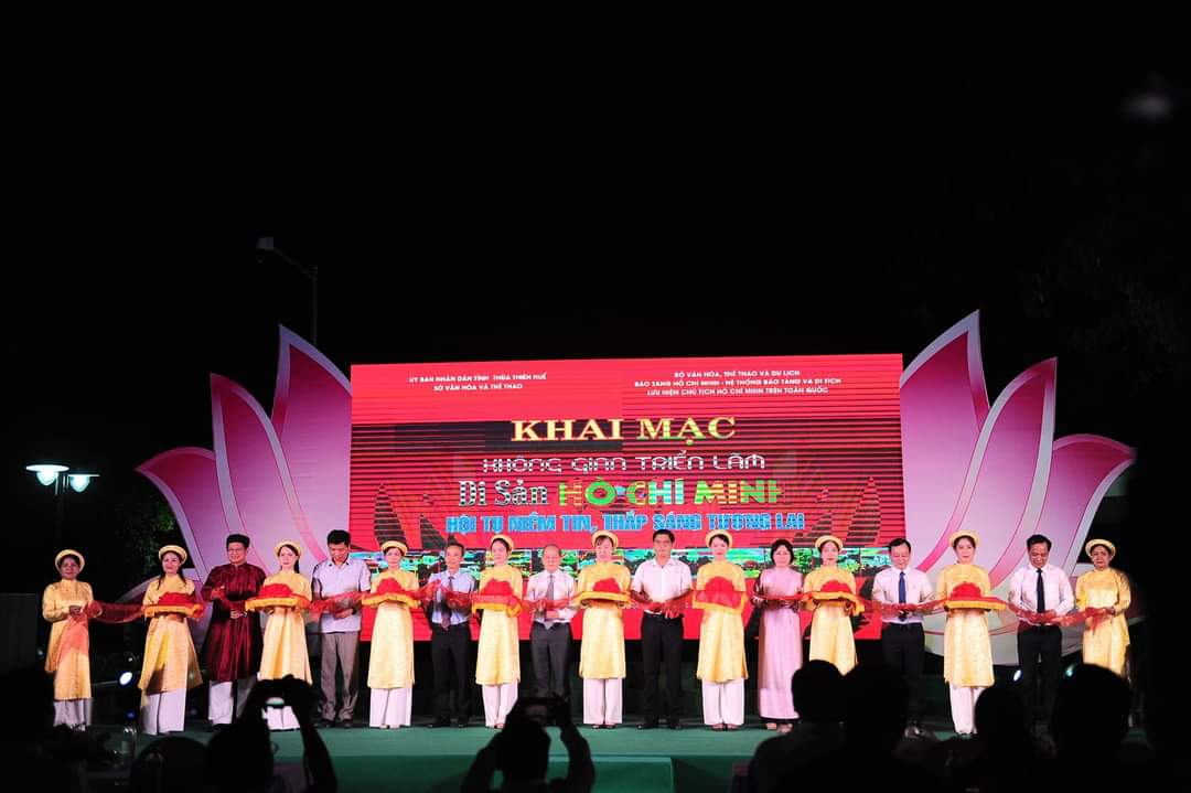 Nghệ An tham gia triển lãm "Di sản Hồ Chí Minh - Hội tụ niềm tin, thắp sáng tương lai"