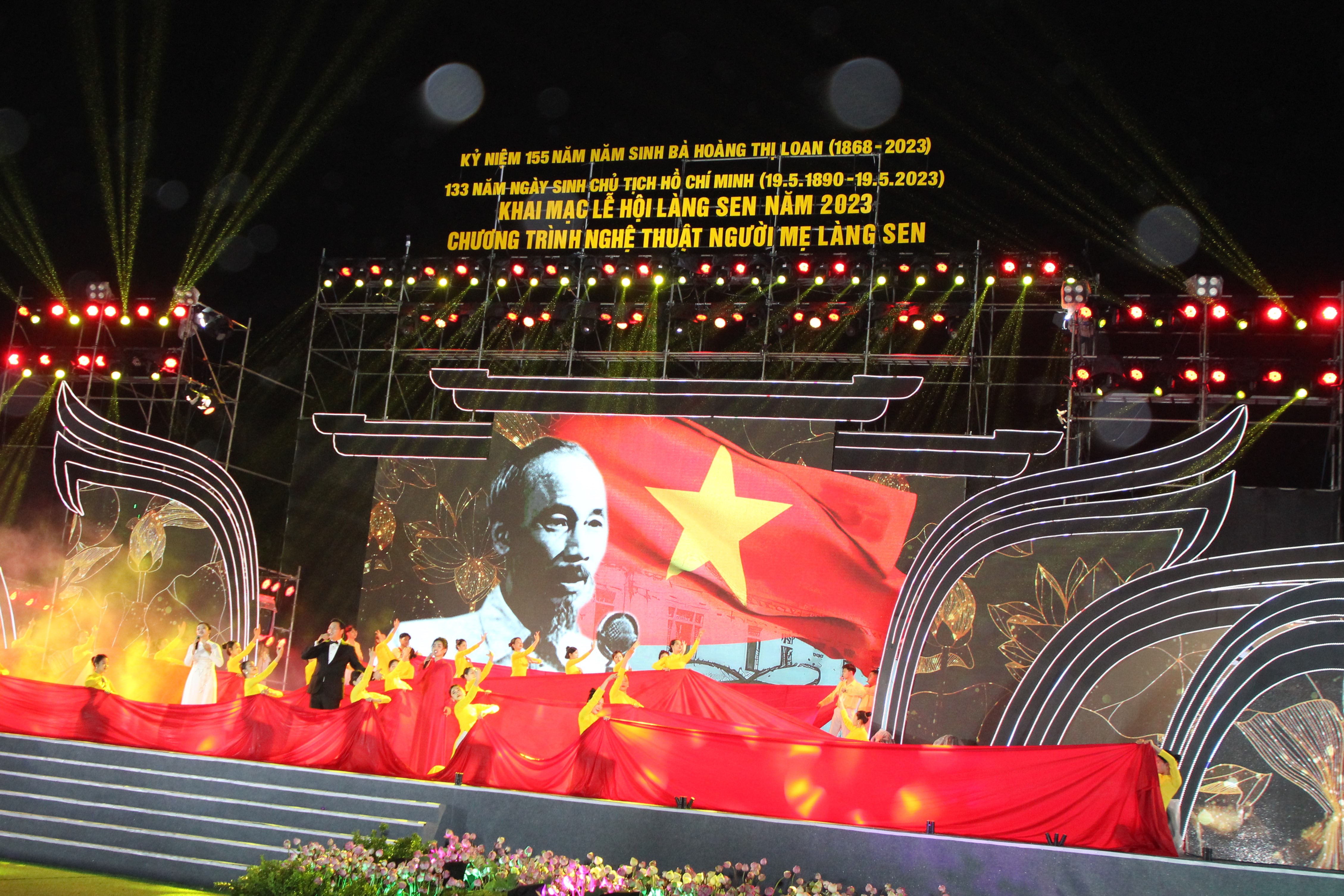 Khai mạc Lễ hội Làng Sen năm 2023