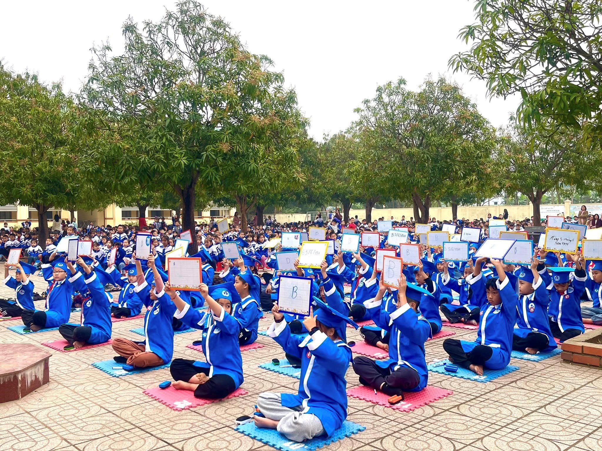 Bảo tàng Nghệ An - Xô viết Nghệ Tĩnh tổ chức thành công cuộc thi “Rung chuông vàng” chào mừng kỷ niệm 96 năm ngày thành lập Đảng