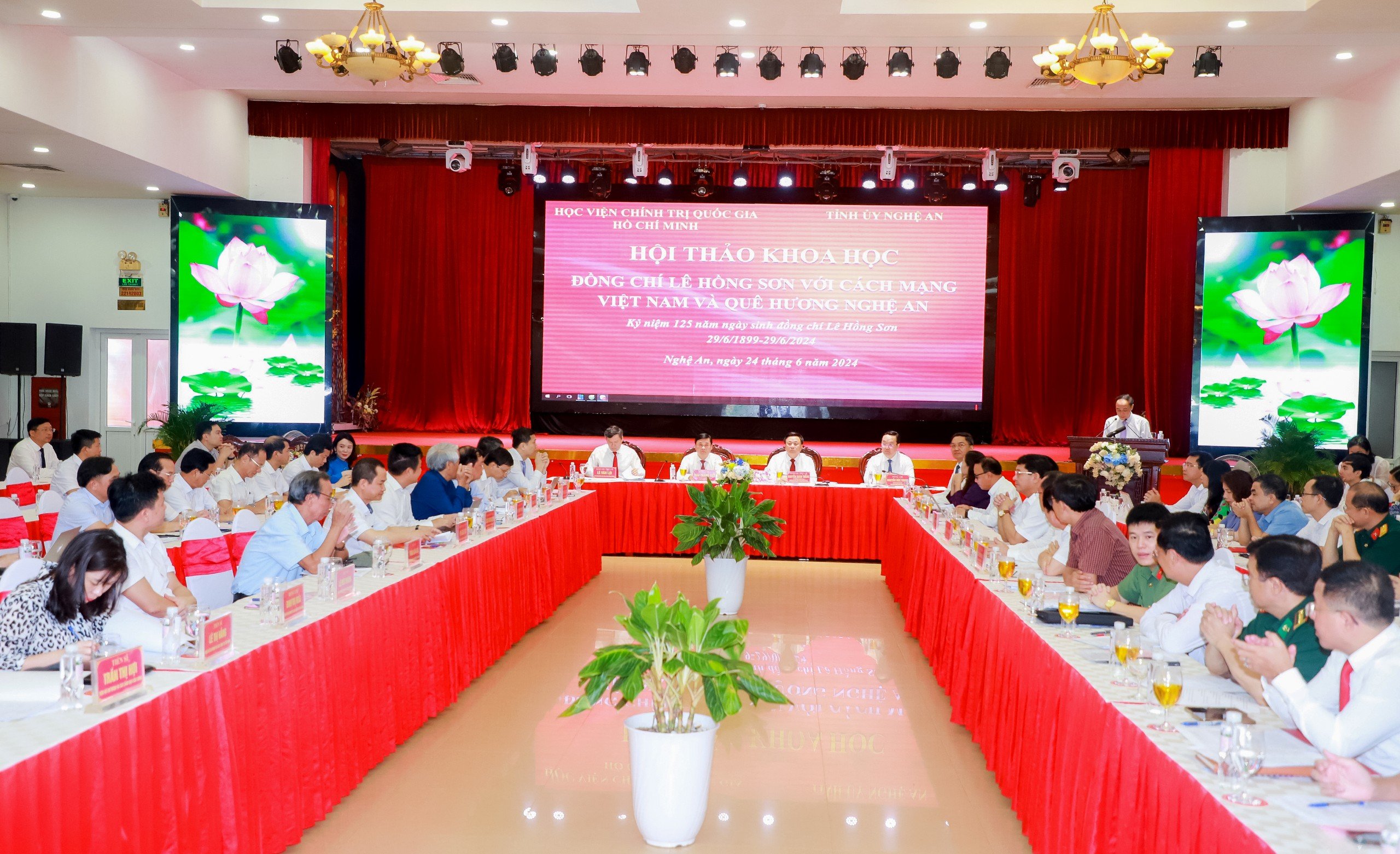 Hội thảo khoa học “Đồng chí Lê Hồng Sơn với cách mạng Việt Nam và quê hương Nghệ An”