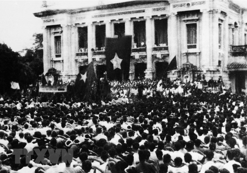Cách mạng Tháng Tám năm 1945 - cuộc cách mạng đặc biệt